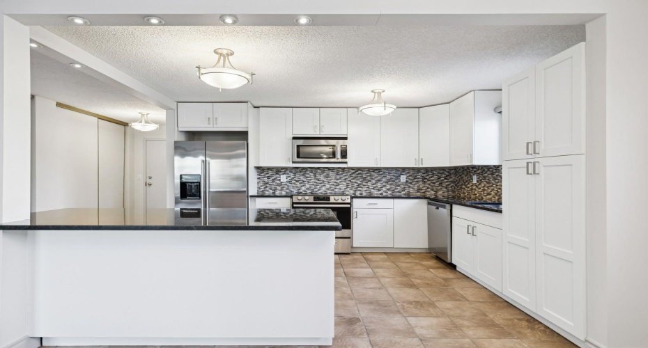 1607 26 Avenue, Calgary, Alberta T2T 1C7, 3 Bedrooms Bedrooms, ,1 BathroomBathrooms,Residential,For Sale,26,A2283295