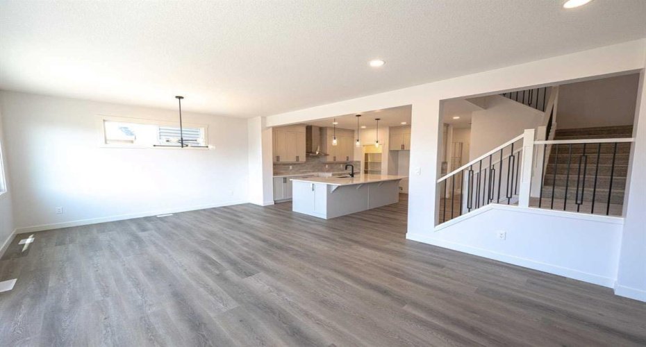 8702 128 Avenue, Grande Prairie, Alberta T8X 0X7, 4 Bedrooms Bedrooms, ,3 BathroomsBathrooms,Residential,For Sale,128,A2283569