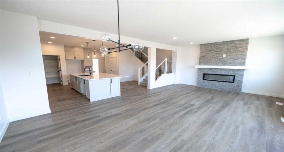 8702 128 Avenue, Grande Prairie, Alberta T8X 0X7, 4 Bedrooms Bedrooms, ,3 BathroomsBathrooms,Residential,For Sale,128,A2283569
