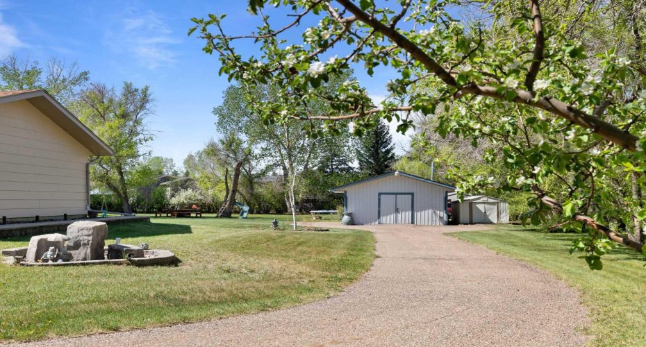 467 10 Street, Dunmore, Alberta T1B 0K1, 3 Bedrooms Bedrooms, ,2 BathroomsBathrooms,Residential,For Sale,10,A2284620