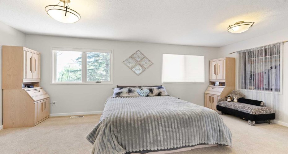 467 10 Street, Dunmore, Alberta T1B 0K1, 3 Bedrooms Bedrooms, ,2 BathroomsBathrooms,Residential,For Sale,10,A2284620