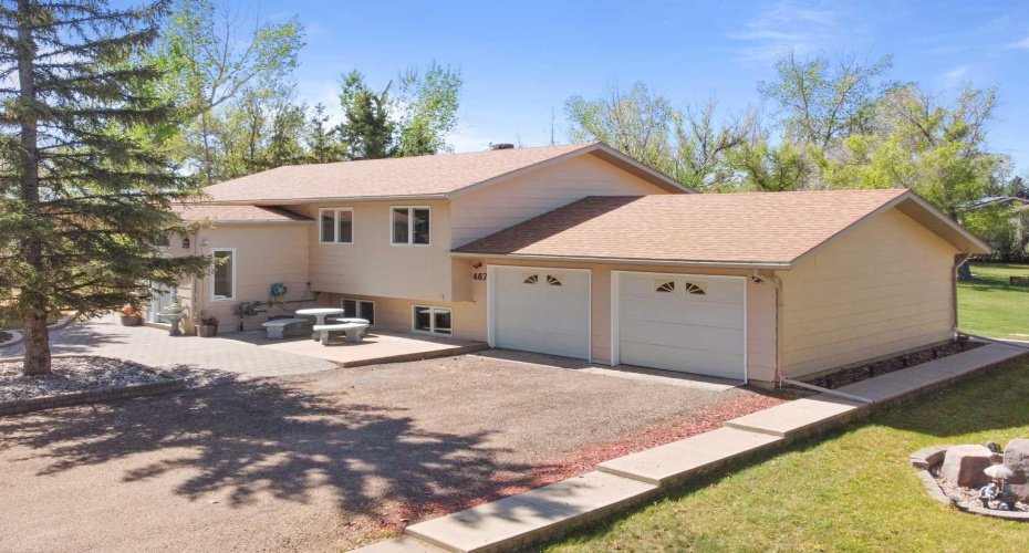 467 10 Street, Dunmore, Alberta T1B 0K1, 3 Bedrooms Bedrooms, ,2 BathroomsBathrooms,Residential,For Sale,10,A2284620