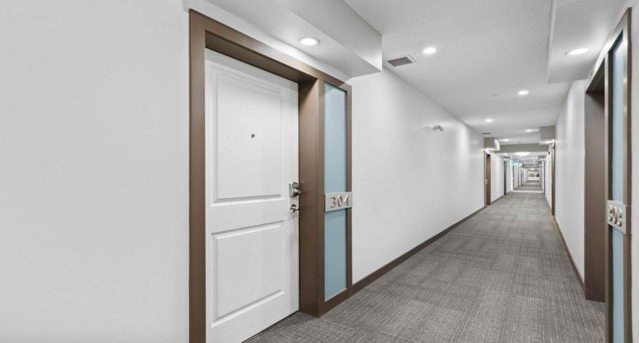 201 Sunset Drive, Cochrane, Alberta T4C0H5, 1 Bedroom Bedrooms, ,1 BathroomBathrooms,Residential,For Sale,Sunset,A2284722