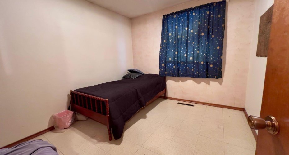 607 7 Avenue, Hanna, Alberta T0J 1P0, 4 Bedrooms Bedrooms, ,2 BathroomsBathrooms,Residential,For Sale,7,A2284873