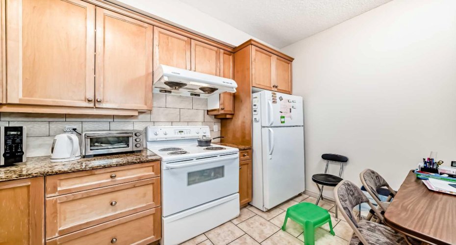 1507 Centre A Street, Calgary, Alberta T3K 2Z8, 2 Bedrooms Bedrooms, ,2 BathroomsBathrooms,Residential,For Sale,Centre A,A2284903