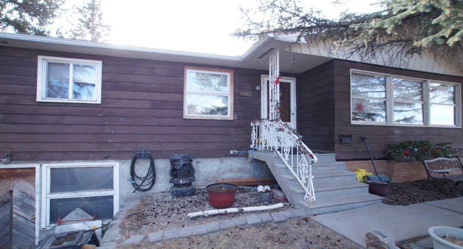 6503 33 Avenue, Calgary, Alberta T3B 1K9, 1 Bedroom Bedrooms, ,1 BathroomBathrooms,Residential,For Sale,33,A2284959