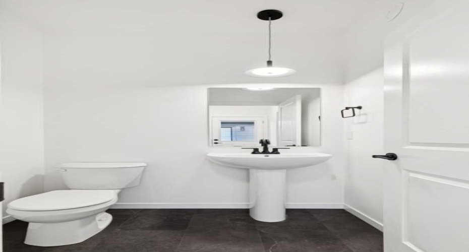 28 Bluerock Terrace, Calgary, Alberta T2Y0V8, 3 Bedrooms Bedrooms, ,3 BathroomsBathrooms,Residential,For Sale,Bluerock,A2284993