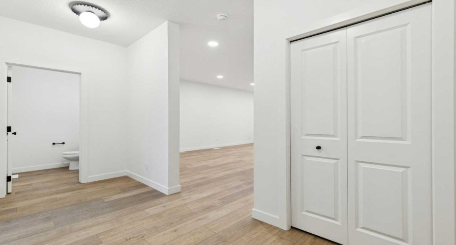 15085 37 Street, Calgary, Alberta T2Y 0R7, 3 Bedroom Bedrooms, 0 ,3 BathroomBathrooms,Residential,For Sale,37,0,A2285103