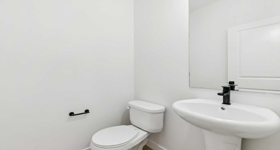 15085 37 Street, Calgary, Alberta T2Y 0R7, 3 Bedroom Bedrooms, 0 ,3 BathroomBathrooms,Residential,For Sale,37,0,A2285103