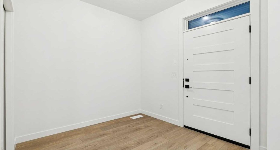 15085 37 Street, Calgary, Alberta T2Y 0R7, 3 Bedroom Bedrooms, 0 ,3 BathroomBathrooms,Residential,For Sale,37,0,A2285103