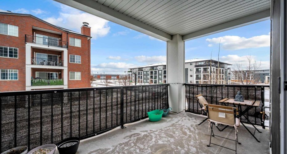 151 Legacy Main Street, Calgary, Alberta T2X 5C7, 2 Bedrooms Bedrooms, ,2 BathroomsBathrooms,Residential,For Sale,Legacy Main,A2273523