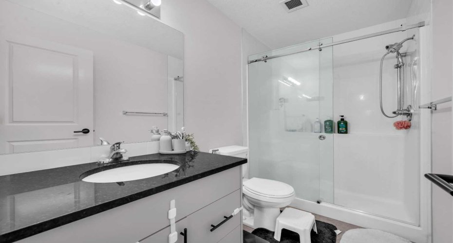 151 Legacy Main Street, Calgary, Alberta T2X 5C7, 2 Bedrooms Bedrooms, ,2 BathroomsBathrooms,Residential,For Sale,Legacy Main,A2273523