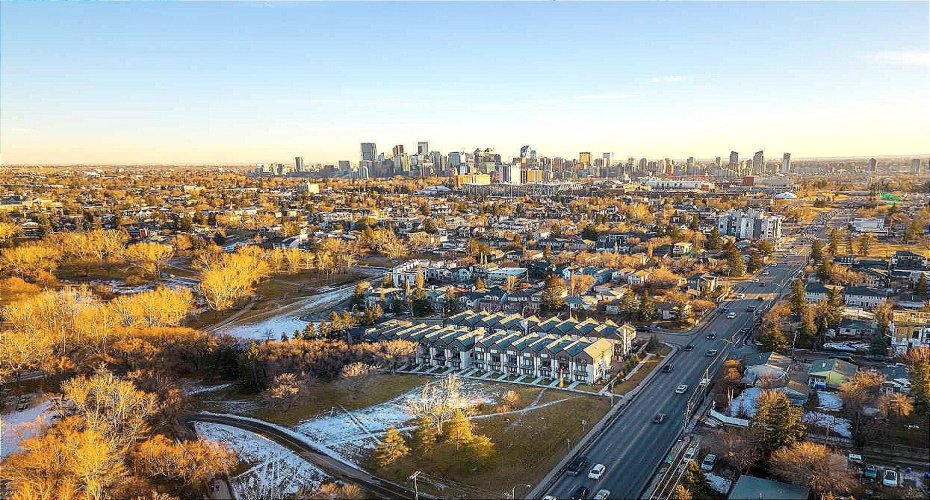 1426 23 Avenue, Calgary, Alberta T2K 1M5, ,Multi-family,For Sale,23,A2284605