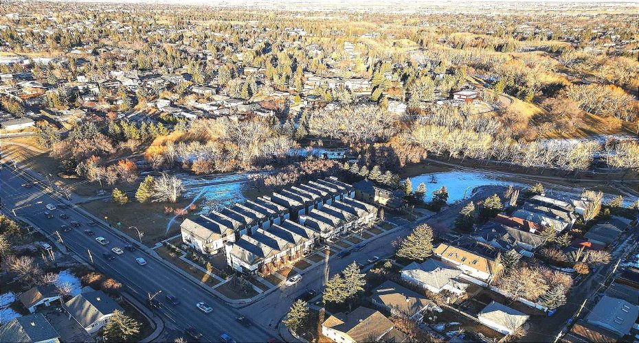 1426 23 Avenue, Calgary, Alberta T2K 1M5, ,Multi-family,For Sale,23,A2284605