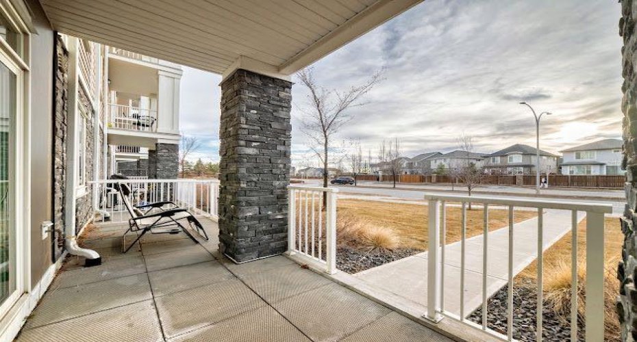 522 Cranford Drive, Calgary, Alberta T3M2L7, 2 Bedrooms Bedrooms, ,2 BathroomsBathrooms,Residential,For Sale,Cranford,A2285108