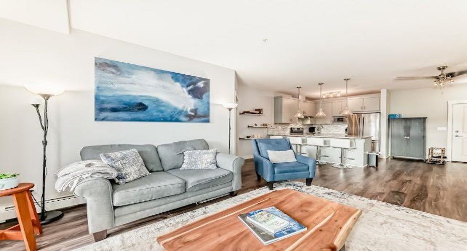 522 Cranford Drive, Calgary, Alberta T3M2L7, 2 Bedrooms Bedrooms, ,2 BathroomsBathrooms,Residential,For Sale,Cranford,A2285108