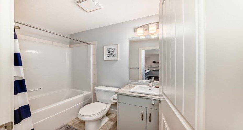 522 Cranford Drive, Calgary, Alberta T3M2L7, 2 Bedrooms Bedrooms, ,2 BathroomsBathrooms,Residential,For Sale,Cranford,A2285108