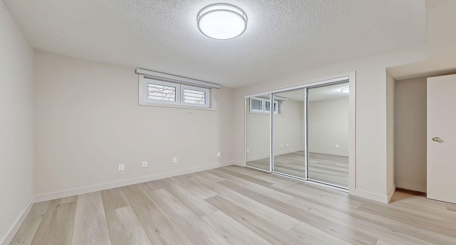 44 Granlea Place, Calgary, Alberta T3E4K2, 5 Bedrooms Bedrooms, ,3 BathroomsBathrooms,Residential,For Sale,Granlea,A2285137