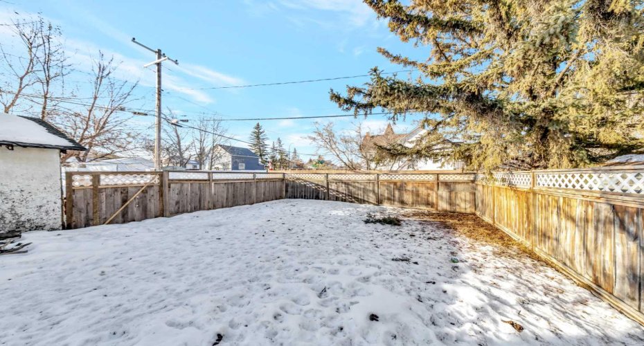 202 1 Street, Lashburn, Saskatchewan S0M 1H0, 2 Bedrooms Bedrooms, ,1 BathroomBathrooms,Residential,For Sale,1,A2285303