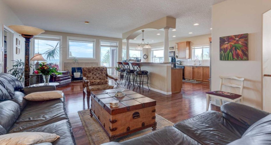 49 Arbour Crest Heights, Calgary, Alberta T3G 5A3, 2 Bedrooms Bedrooms, ,3 BathroomsBathrooms,Residential,For Sale,Arbour Crest,A2285375