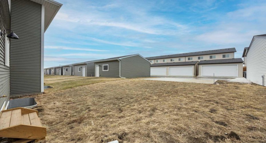 536 Chelsea Gardens, Chestermere, Alberta T1X 2V5, 3 Bedrooms Bedrooms, ,3 BathroomsBathrooms,Residential,For Sale,Chelsea,A2285388