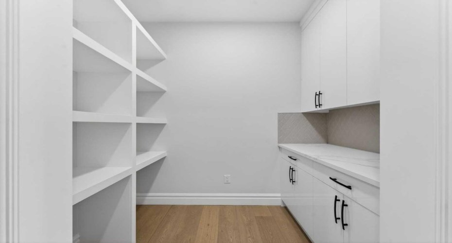 98 Waterford Crescent, Chestermere, Alberta T1X 3A2, 5 Bedrooms Bedrooms, ,5 BathroomsBathrooms,Residential,For Sale,Waterford,A2285472