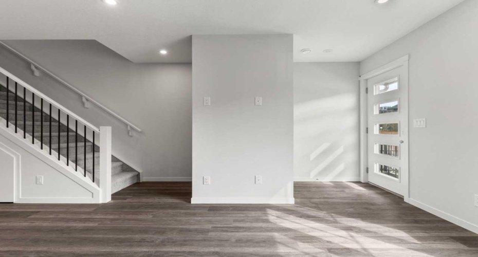 14675 1 Street, Calgary, Alberta T3P0V3, 2 Bedrooms Bedrooms, ,3 BathroomsBathrooms,Residential,For Sale,1,A2285488