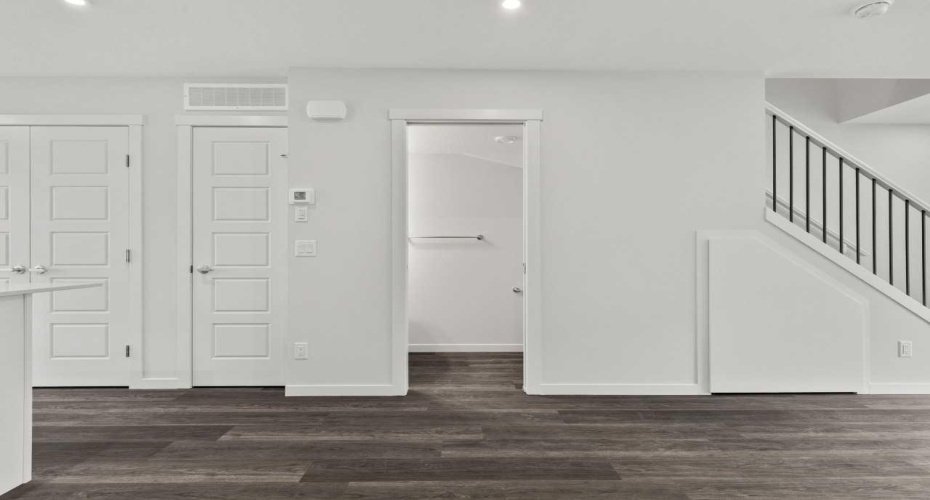 14675 1 Street, Calgary, Alberta T3P0V3, 2 Bedrooms Bedrooms, ,3 BathroomsBathrooms,Residential,For Sale,1,A2285488