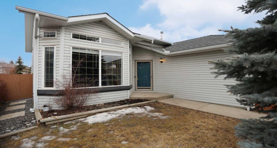 19 Sunridge Crescent, Airdrie, Alberta T4B 2G6, 4 Bedrooms Bedrooms, ,3 BathroomsBathrooms,Residential,For Sale,Sunridge,A2282964 19 Sunridge Crescent, Airdrie, Alberta T4B 2G6, 4 Bedrooms Bedrooms, ,3 BathroomsBathrooms,Residential,For Sale,Sunridge,A2282964