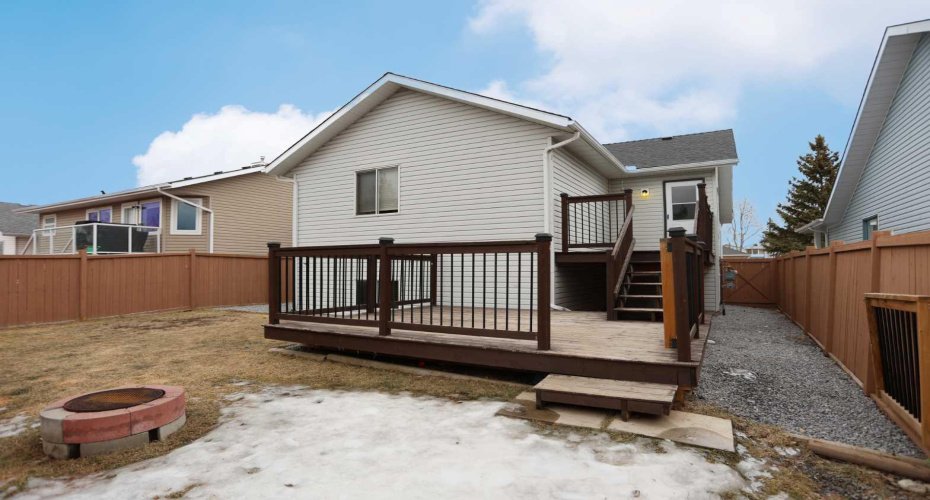 19 Sunridge Crescent, Airdrie, Alberta T4B 2G6, 4 Bedrooms Bedrooms, ,3 BathroomsBathrooms,Residential,For Sale,Sunridge,A2282964 19 Sunridge Crescent, Airdrie, Alberta T4B 2G6, 4 Bedrooms Bedrooms, ,3 BathroomsBathrooms,Residential,For Sale,Sunridge,A2282964