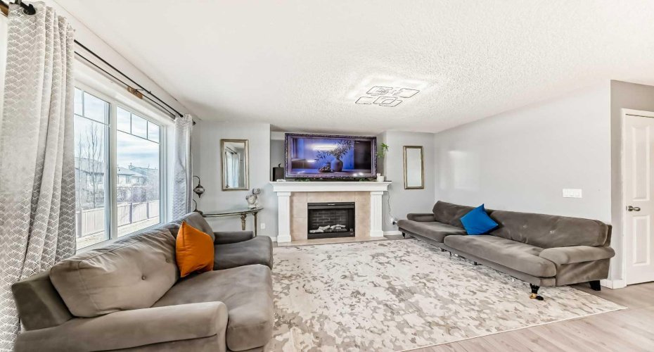 2384 Sagewood Gate, Airdrie, Alberta T4B 0K7, 3 Bedrooms Bedrooms, ,3 BathroomsBathrooms,Residential,For Sale,Sagewood,A2283452