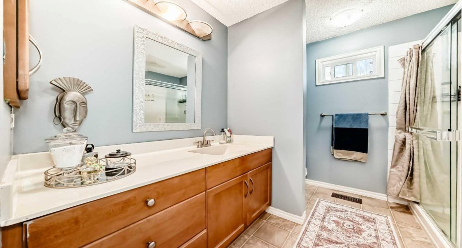 2384 Sagewood Gate, Airdrie, Alberta T4B 0K7, 3 Bedrooms Bedrooms, ,3 BathroomsBathrooms,Residential,For Sale,Sagewood,A2283452