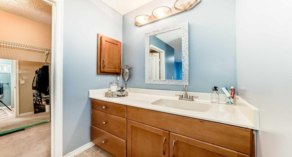 2384 Sagewood Gate, Airdrie, Alberta T4B 0K7, 3 Bedrooms Bedrooms, ,3 BathroomsBathrooms,Residential,For Sale,Sagewood,A2283452