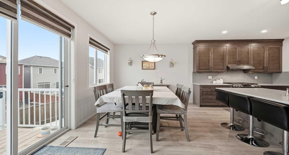 717 Windrow Manor, Airdrie, Alberta T4B 5H6, 4 Bedrooms Bedrooms, ,4 BathroomsBathrooms,Residential,For Sale,Windrow,A2284526 717 Windrow Manor, Airdrie, Alberta T4B 5H6, 4 Bedrooms Bedrooms, ,4 BathroomsBathrooms,Residential,For Sale,Windrow,A2284526