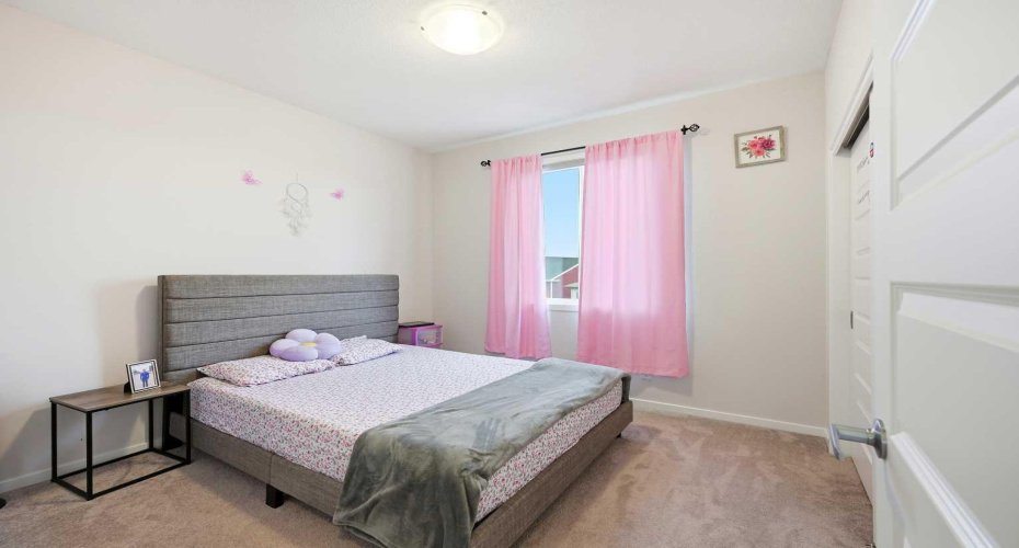 717 Windrow Manor, Airdrie, Alberta T4B 5H6, 4 Bedrooms Bedrooms, ,4 BathroomsBathrooms,Residential,For Sale,Windrow,A2284526 717 Windrow Manor, Airdrie, Alberta T4B 5H6, 4 Bedrooms Bedrooms, ,4 BathroomsBathrooms,Residential,For Sale,Windrow,A2284526