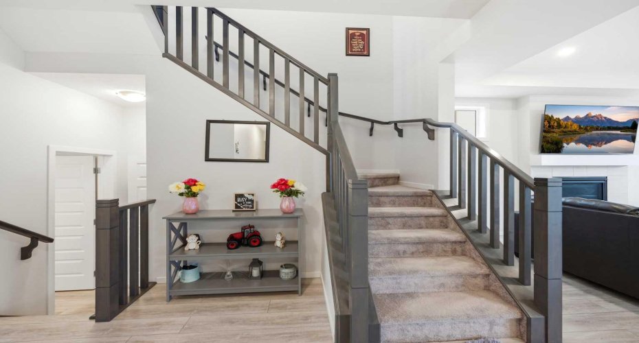 717 Windrow Manor, Airdrie, Alberta T4B 5H6, 4 Bedrooms Bedrooms, ,4 BathroomsBathrooms,Residential,For Sale,Windrow,A2284526 717 Windrow Manor, Airdrie, Alberta T4B 5H6, 4 Bedrooms Bedrooms, ,4 BathroomsBathrooms,Residential,For Sale,Windrow,A2284526