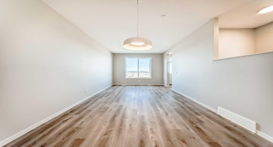 17 Hotchkiss Road, Calgary, Alberta T3S 0T8, 3 Bedrooms Bedrooms, ,3 BathroomsBathrooms,Residential,For Sale,Hotchkiss,A2285060