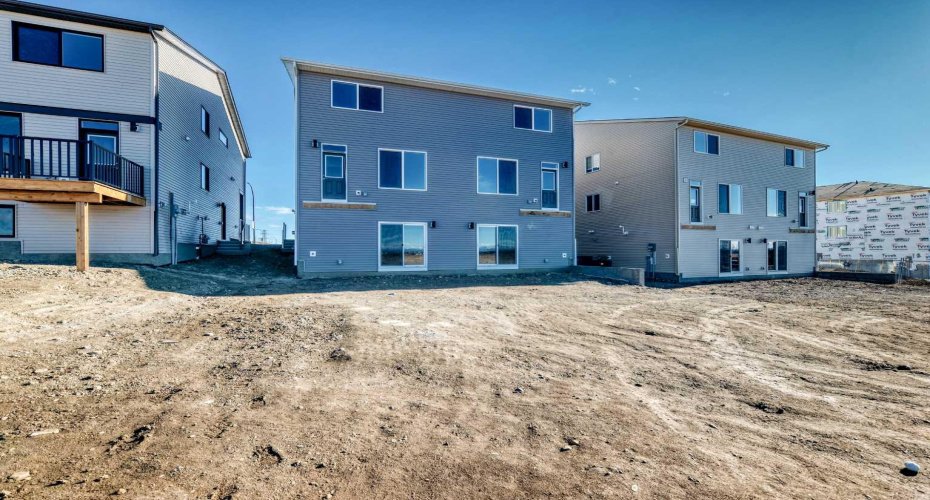 17 Hotchkiss Road, Calgary, Alberta T3S 0T8, 3 Bedrooms Bedrooms, ,3 BathroomsBathrooms,Residential,For Sale,Hotchkiss,A2285060