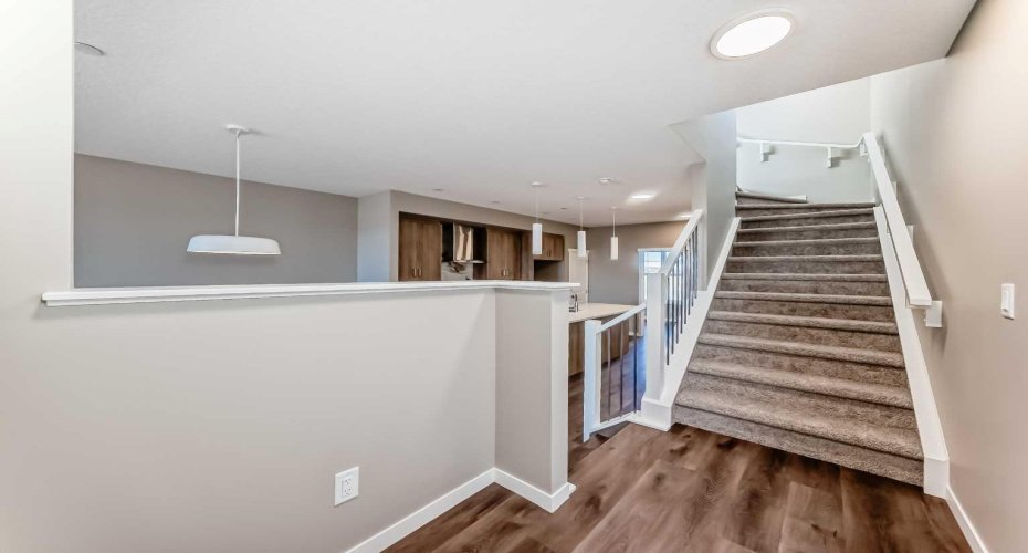 21 Hotchkiss Road, Calgary, Alberta T3S 0T8, 3 Bedrooms Bedrooms, ,3 BathroomsBathrooms,Residential,For Sale,Hotchkiss,A2285215