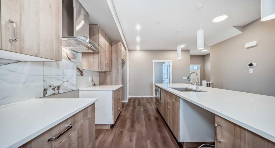 21 Hotchkiss Road, Calgary, Alberta T3S 0T8, 3 Bedrooms Bedrooms, ,3 BathroomsBathrooms,Residential,For Sale,Hotchkiss,A2285215