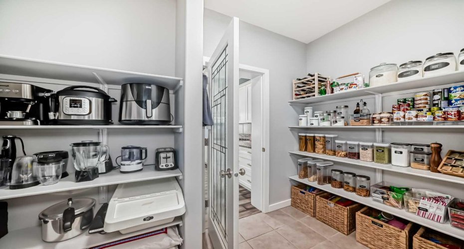 6 Canals Court, Airdrie, Alberta T4B0S6, 4 Bedrooms Bedrooms, ,4 BathroomsBathrooms,Residential,For Sale,Canals,A2285268 6 Canals Court, Airdrie, Alberta T4B0S6, 4 Bedrooms Bedrooms, ,4 BathroomsBathrooms,Residential,For Sale,Canals,A2285268