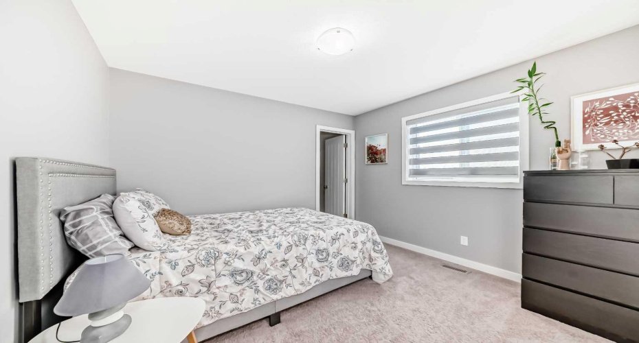 6 Canals Court, Airdrie, Alberta T4B0S6, 4 Bedrooms Bedrooms, ,4 BathroomsBathrooms,Residential,For Sale,Canals,A2285268 6 Canals Court, Airdrie, Alberta T4B0S6, 4 Bedrooms Bedrooms, ,4 BathroomsBathrooms,Residential,For Sale,Canals,A2285268