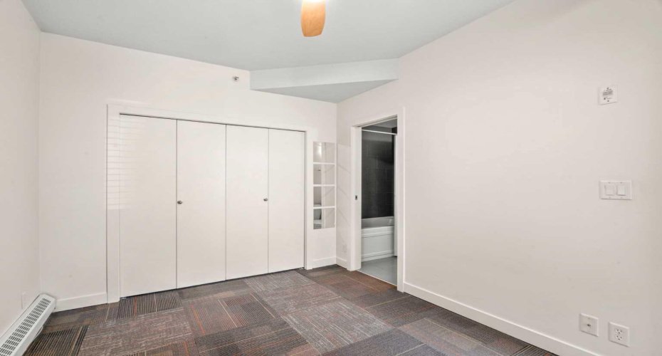 333 22 Avenue, Calgary, Alberta T2S 0H3, 1 Bedroom Bedrooms, ,1 BathroomBathrooms,Residential,For Sale,22,A2285295