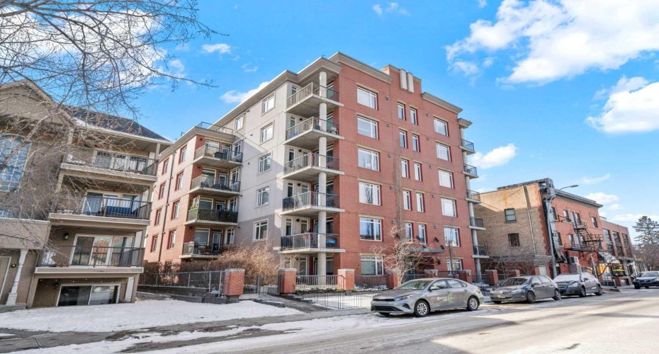 333 22 Avenue, Calgary, Alberta T2S 0H3, 1 Bedroom Bedrooms, ,1 BathroomBathrooms,Residential,For Sale,22,A2285295