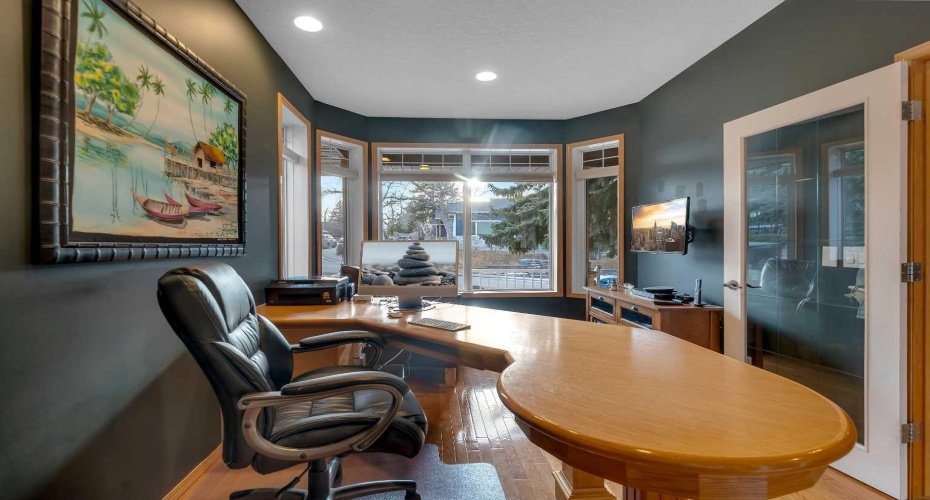 15 Rosery Drive, Calgary, Alberta T2K 1L4, 4 Bedrooms Bedrooms, ,5 BathroomsBathrooms,Residential,For Sale,Rosery,A2285305