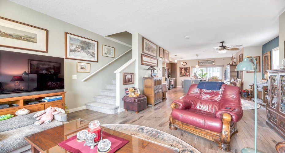 300 Marina Drive, Chestermere, Alberta T1X 0P6, 3 Bedrooms Bedrooms, ,3 BathroomsBathrooms,Residential,For Sale,Marina,A2285470