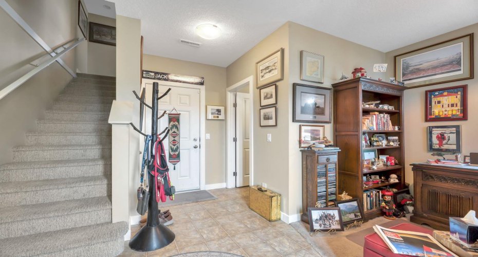 Entry level has an office, 2 pc bath and access to the garage