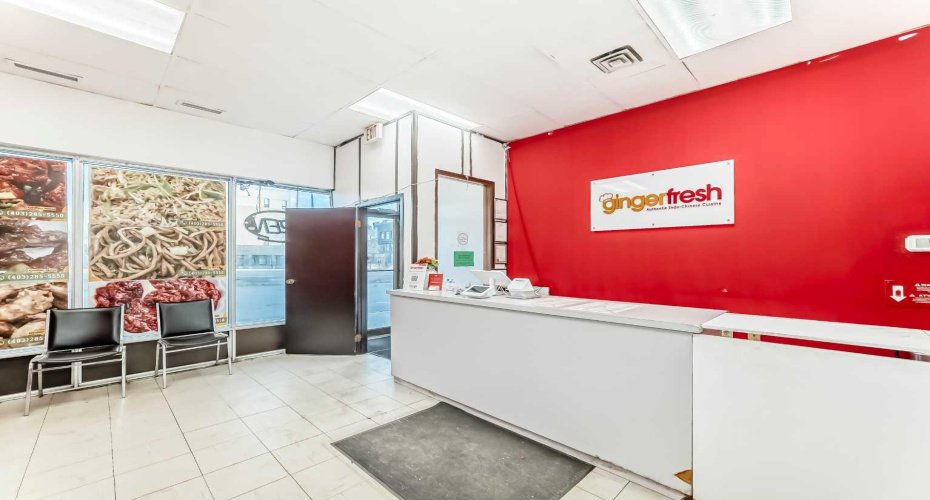 7196 Temple Drive, Calgary, Alberta T1Y 4E8, ,Commercial,For Lease,Temple,A2285507