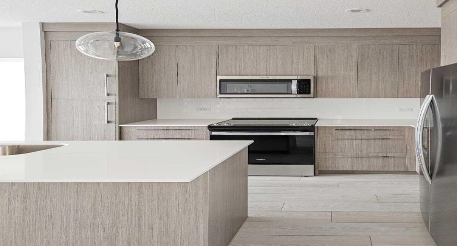 111 Wolf Creek Drive, Calgary, Alberta T2X 5X2, 2 Bedrooms Bedrooms, ,2 BathroomsBathrooms,Residential,For Sale,Wolf Creek,A2285535