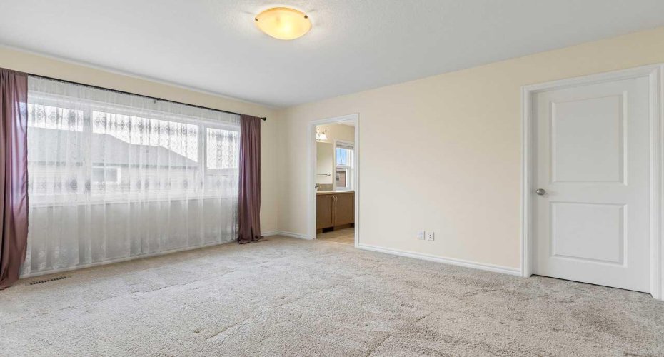 1545 Legacy Circle, Calgary, Alberta T2X 2C3, 3 Bedrooms Bedrooms, ,3 BathroomsBathrooms,Residential,For Sale,Legacy,A2285555